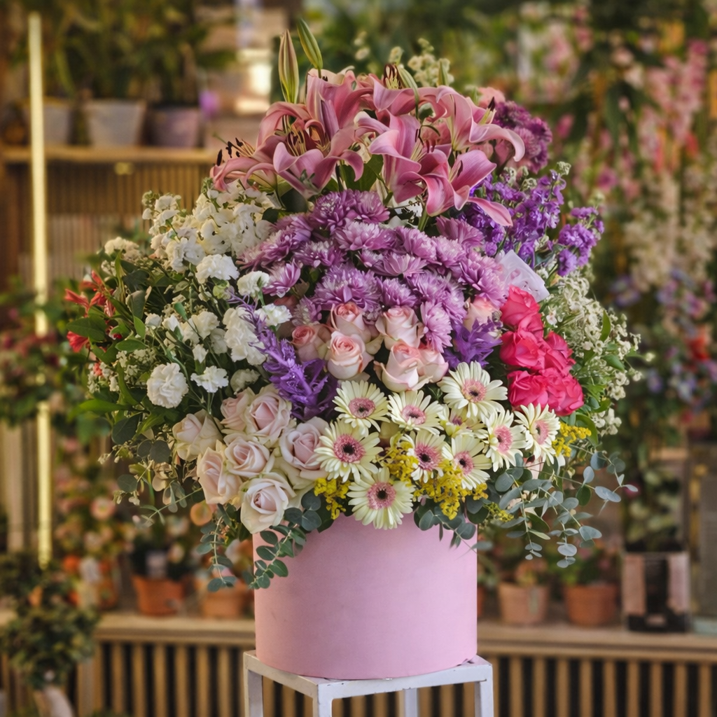 باقة زهور فاخرة بألوان الباستيل
