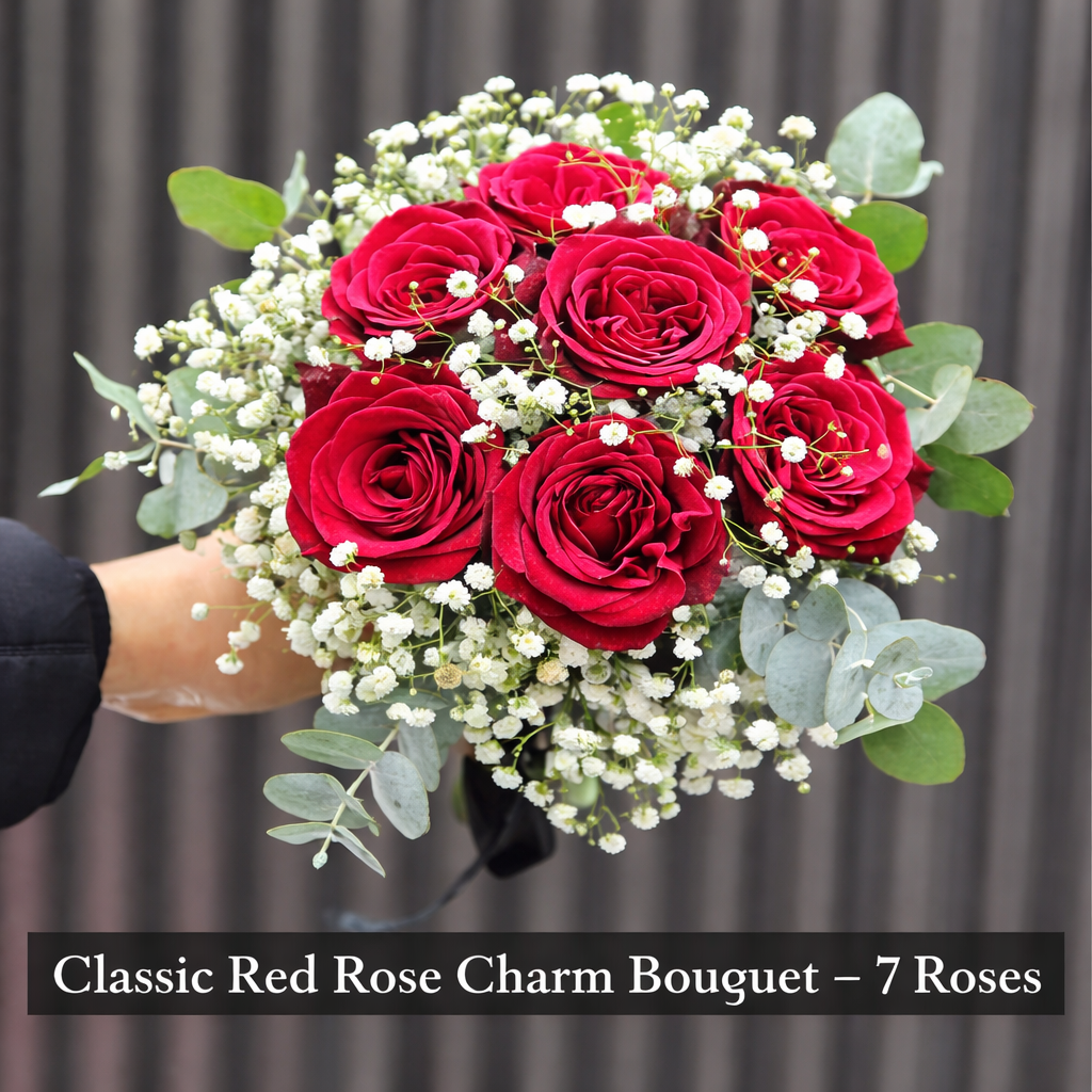 باقة ساحرة من الورود الحمراء الكلاسيكية – 7 ورود