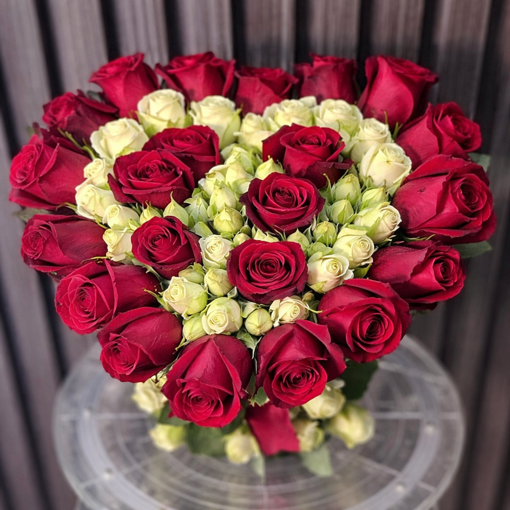 باقة روبي هارت هارموني – 25 وردة حمراء