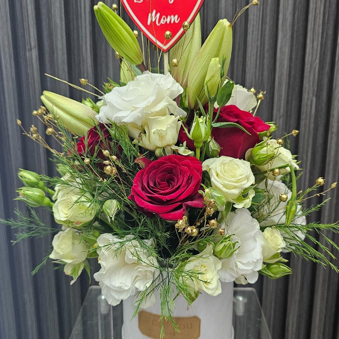 Classic Red Love Box